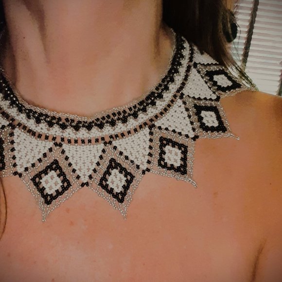 Native Jewelry - Huichol Beaded Necklace Choker - Black & White Diamonds - Never Worn - NWOT
